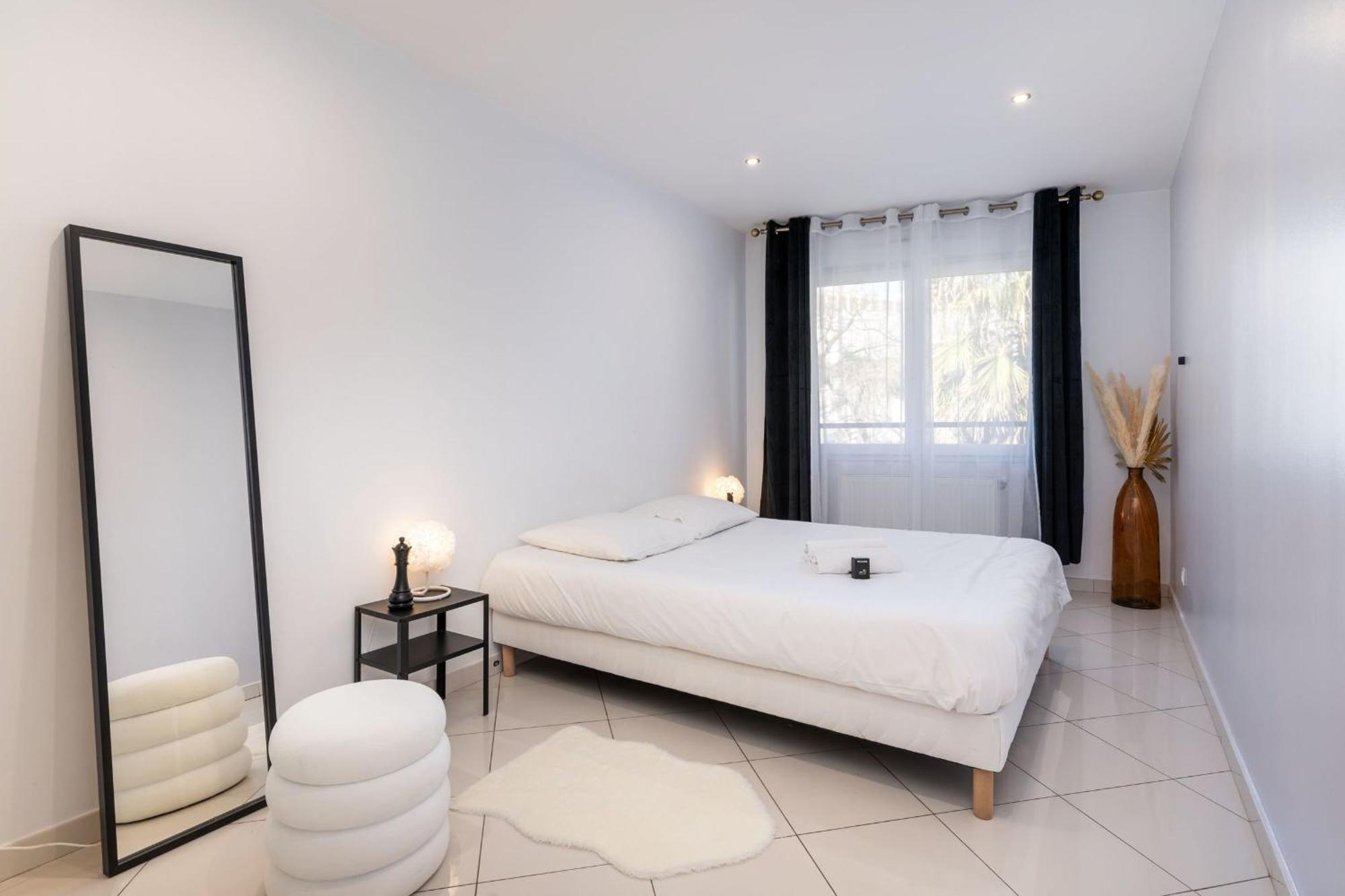 Maison Frappaz - 4 Bedrooms With Garden Villeurbanne Luaran gambar
