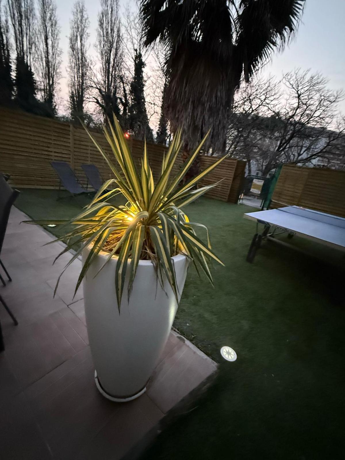 Maison Frappaz - 4 Bedrooms With Garden Villeurbanne Luaran gambar